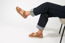 Carica l&#39;immagine nel visualizzatore di Gallery, Brown platforms INES made with eco-leather
