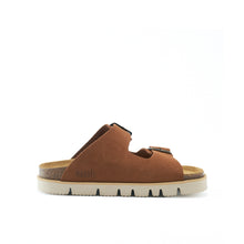 Carica l&#39;immagine nel visualizzatore di Gallery, Chestnuts platforms ANA made with suede leather
