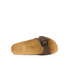 Carica l&#39;immagine nel visualizzatore di Gallery, Dark Brown single-strap sandals AGATA made with eco-leather
