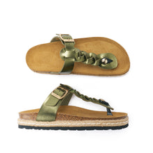 Charger l&#39;image dans la galerie, Moss Green platforms LUNA made with eco-leather
