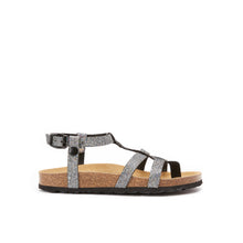 Carica l&#39;immagine nel visualizzatore di Gallery, Silver sandals NINA made with eco-leather
