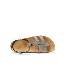 Carica l&#39;immagine nel visualizzatore di Gallery, Silver sandals NINA made with eco-leather
