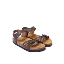 Charger l&#39;image dans la galerie, Dark Brown sandals NEVA made with oiled leather
