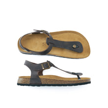 Load image into Gallery viewer, Dark Brown sandals LEON made with oiled leather
