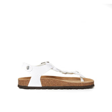 Carica l&#39;immagine nel visualizzatore di Gallery, White sandals AIDA made with eco-leather
