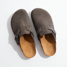 Load image into Gallery viewer, Grey sabot clogs NOE made with leather
