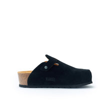 Load image into Gallery viewer, Black sabot clogs NOE made with leather
