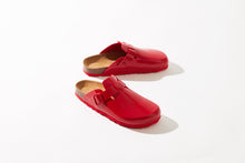 Load image into Gallery viewer, Red sabot clogs NOE made with eco-leather
