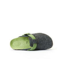 Carica l&#39;immagine nel visualizzatore di Gallery, Grey sabot clogs NOE made with felt
