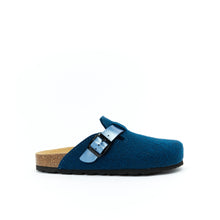 Load image into Gallery viewer, Navy sabot clogs NOE made with felt
