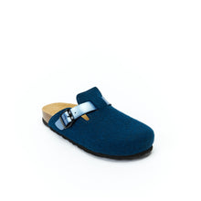 Load image into Gallery viewer, Navy sabot clogs NOE made with felt
