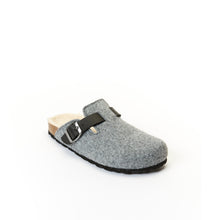 Carica l&#39;immagine nel visualizzatore di Gallery, Grey sabot clogs NOE made with felt
