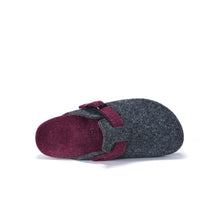 Carica l&#39;immagine nel visualizzatore di Gallery, Grey sabot clogs NOE made with felt
