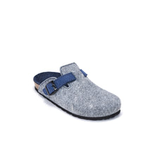 Load image into Gallery viewer, Grey sabot clogs NOE made with felt
