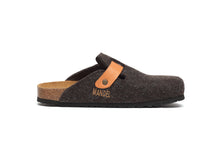 Load image into Gallery viewer, Dark Brown sabot clogs NOE made with felt
