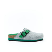 Load image into Gallery viewer, Grey sabot clogs NOE made with felt
