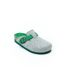 Load image into Gallery viewer, Grey sabot clogs NOE made with felt
