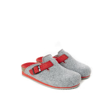 Load image into Gallery viewer, Grey sabot clogs NOE made with felt
