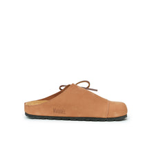 Carica l&#39;immagine nel visualizzatore di Gallery, Brown sabot clogs ESTER made with leather
