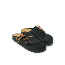 Carica l&#39;immagine nel visualizzatore di Gallery, Black sabot clogs ESTER made with nubuck leather
