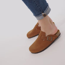 Load and play video in Gallery viewer, Chestnuts sabot clogs NOE made with suede leather
